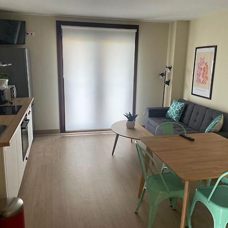 Casita Independiente Y Tres Apartamentos Con Piscina Ladeira Playa バイヨーナ エクステリア 写真
