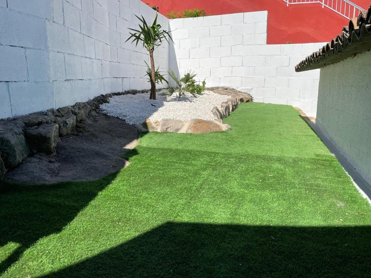 Casita Independiente Y Tres Apartamentos Con Piscina Ladeira Playa バイヨーナ エクステリア 写真