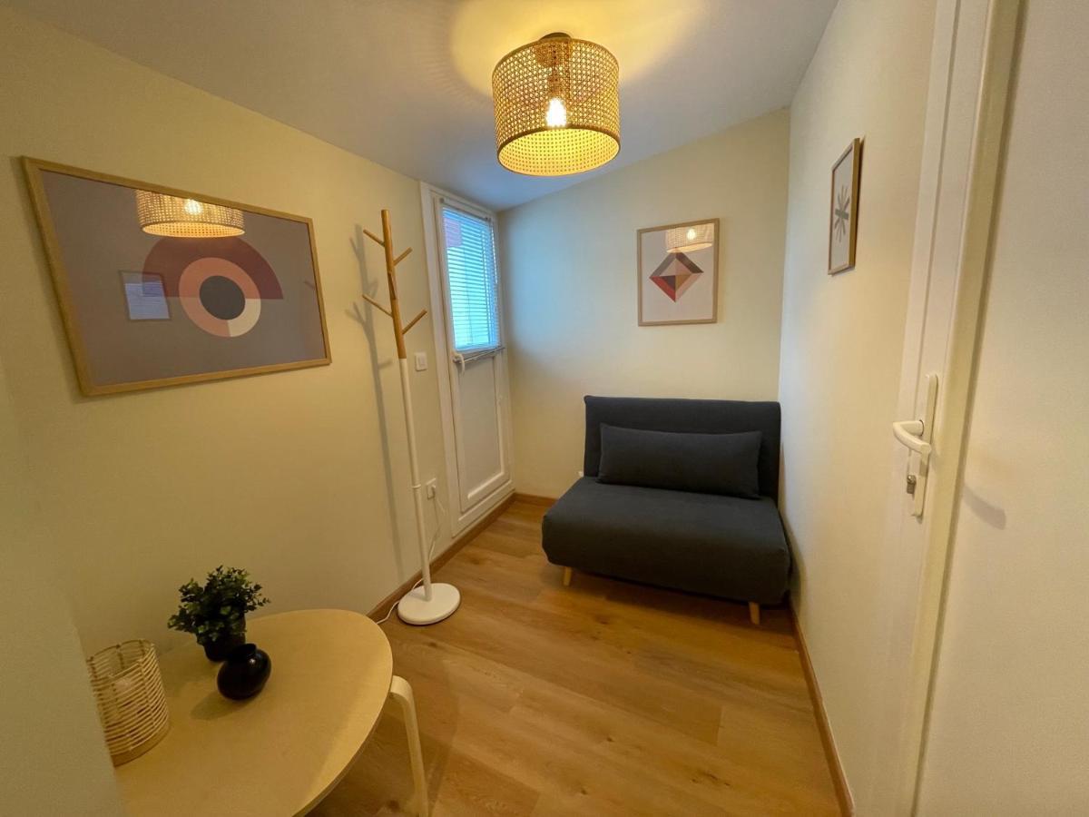 Casita Independiente Y Tres Apartamentos Con Piscina Ladeira Playa バイヨーナ エクステリア 写真