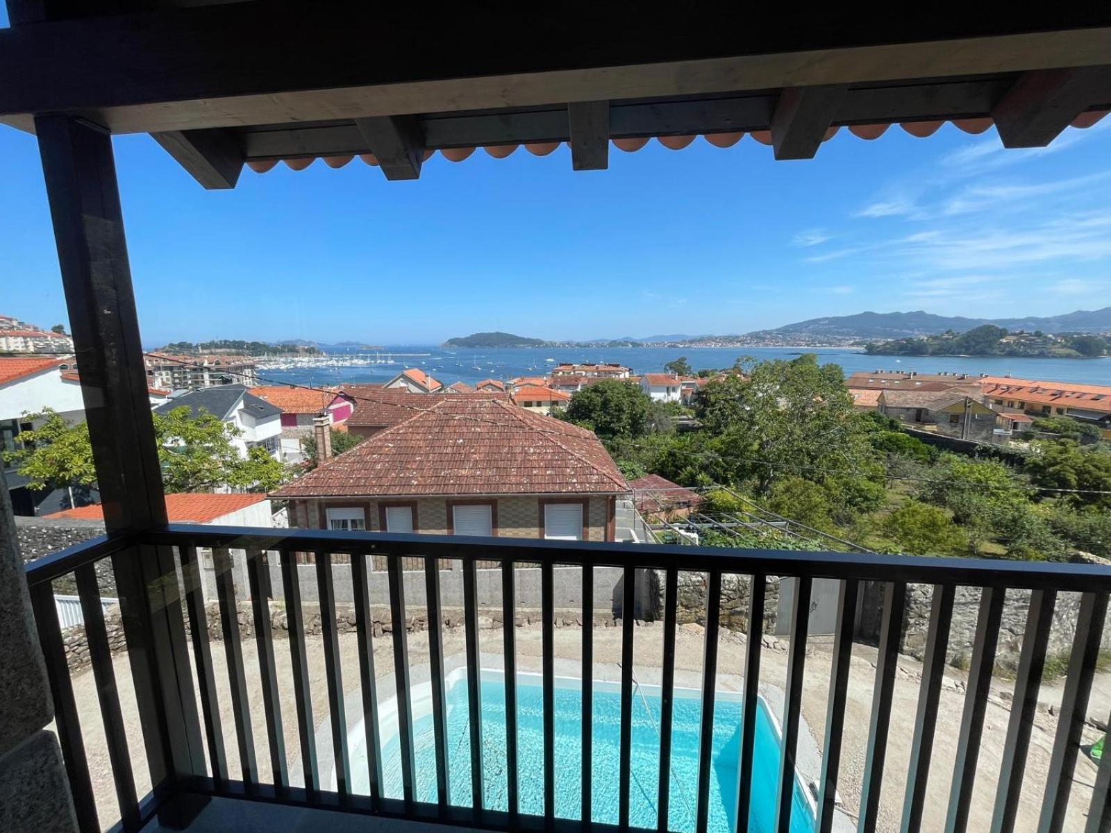 Casita Independiente Y Tres Apartamentos Con Piscina Ladeira Playa バイヨーナ エクステリア 写真