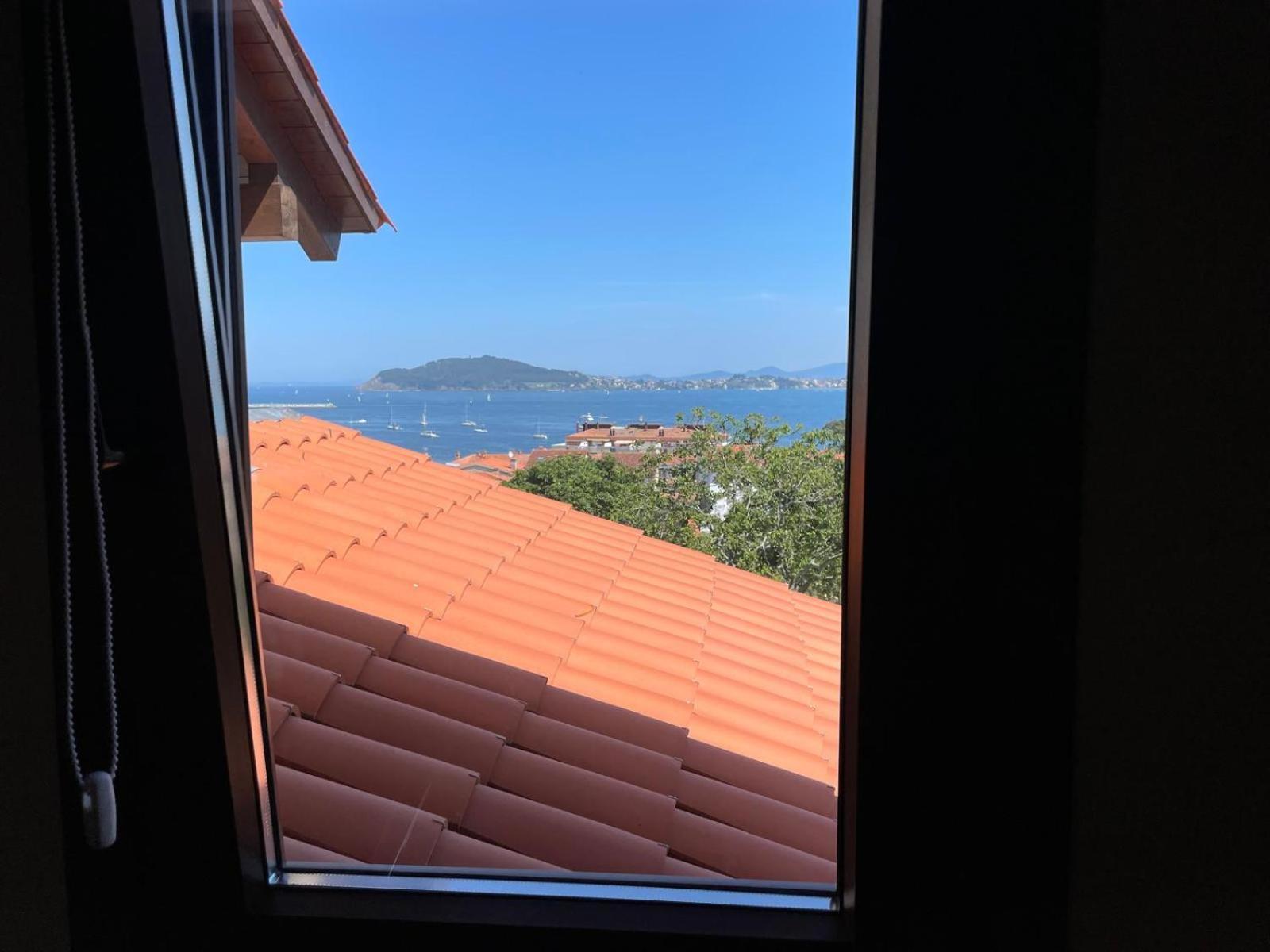 Casita Independiente Y Tres Apartamentos Con Piscina Ladeira Playa バイヨーナ エクステリア 写真