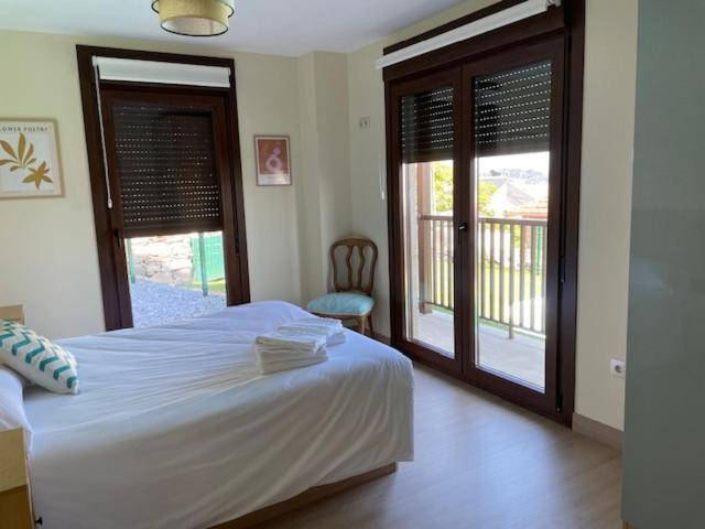Casita Independiente Y Tres Apartamentos Con Piscina Ladeira Playa バイヨーナ エクステリア 写真