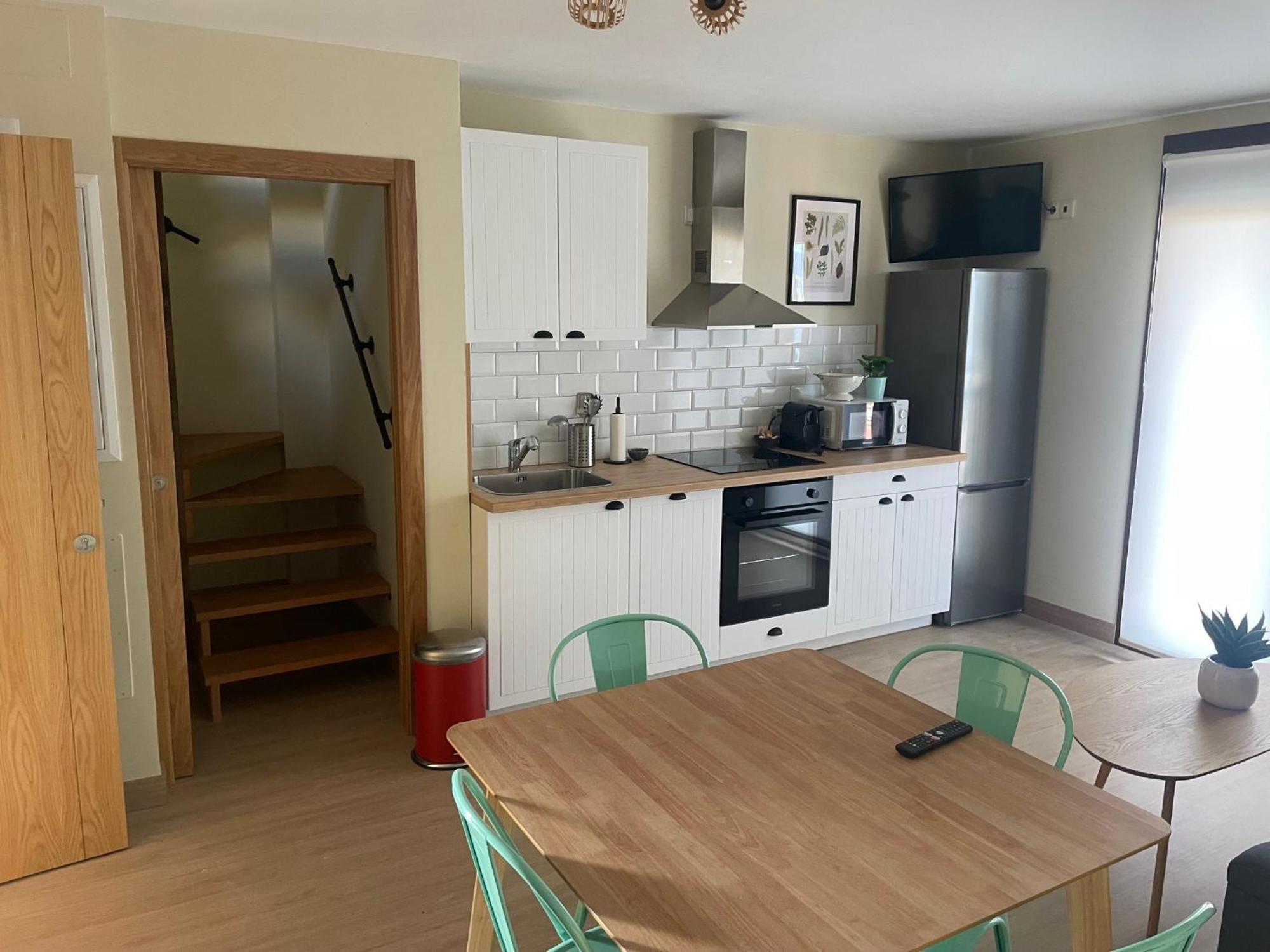 Casita Independiente Y Tres Apartamentos Con Piscina Ladeira Playa バイヨーナ エクステリア 写真